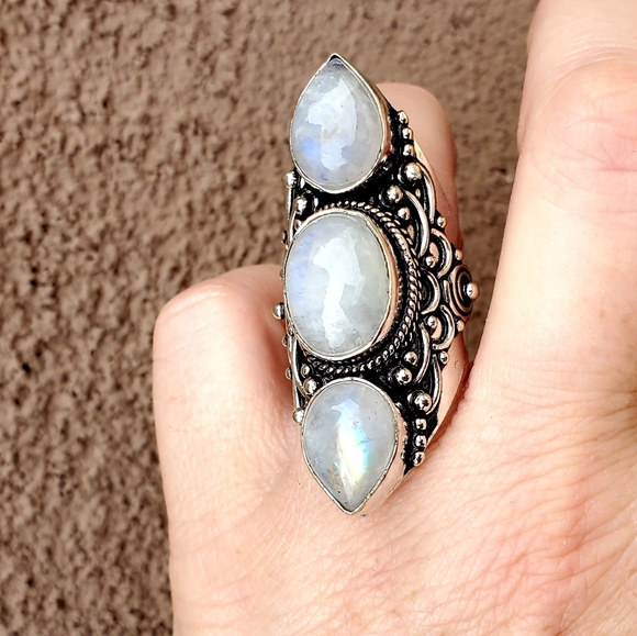 New Rainbow Moonstone 925 Silver Statement Ring. - Picture 9 of 14